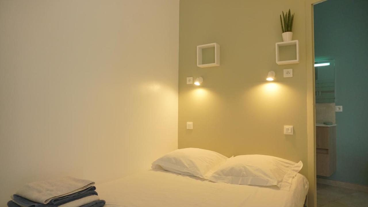Maison Jardin Wifi - Climatisation - 100 M Plage Sauvage - 20 Min Perpignan トレイユ エクステリア 写真
