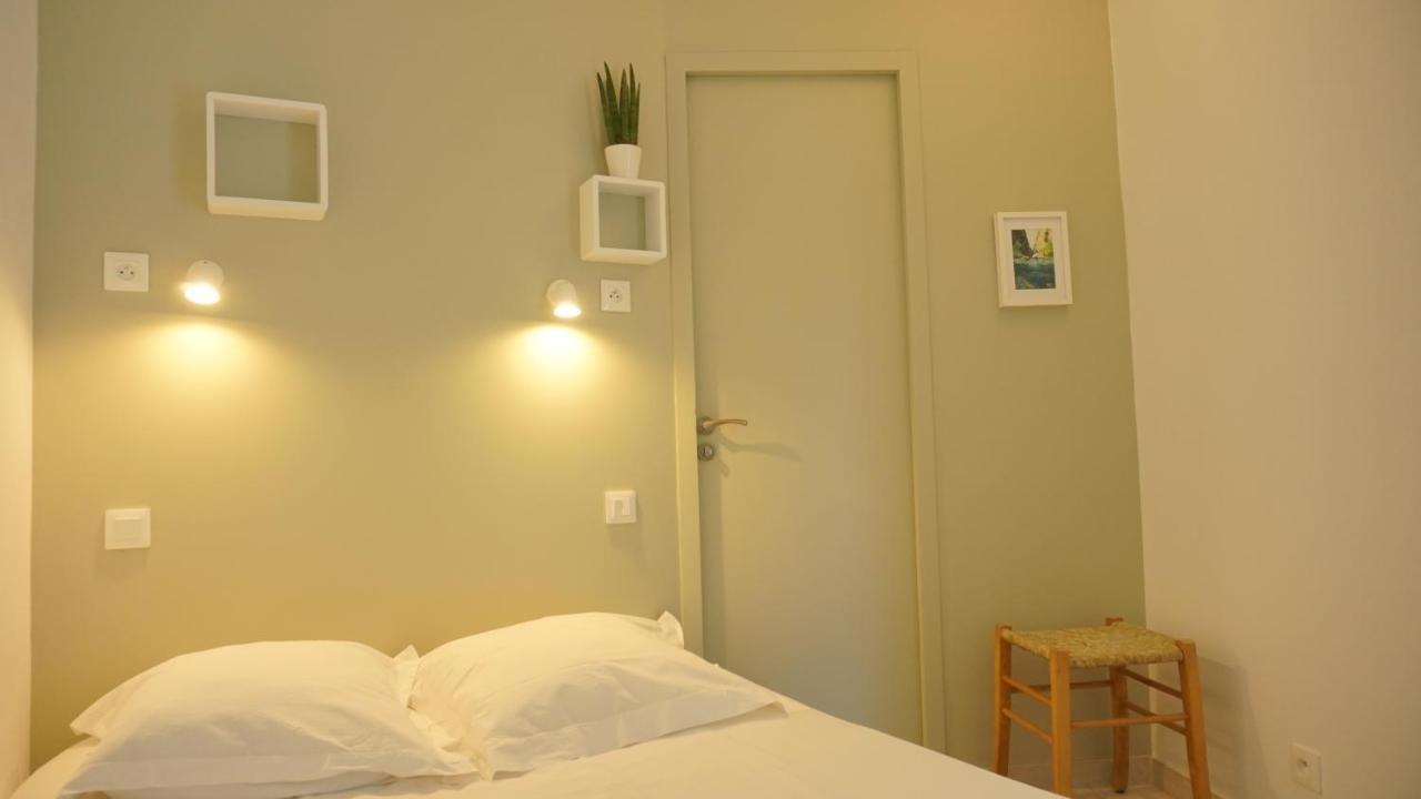 Maison Jardin Wifi - Climatisation - 100 M Plage Sauvage - 20 Min Perpignan トレイユ エクステリア 写真