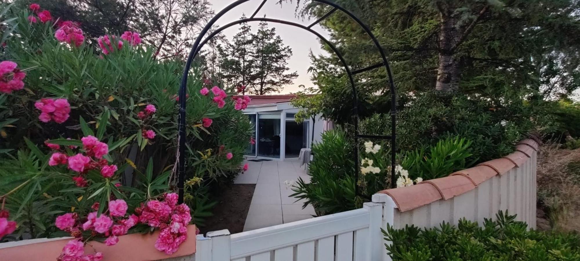 Maison Jardin Wifi - Climatisation - 100 M Plage Sauvage - 20 Min Perpignan トレイユ エクステリア 写真